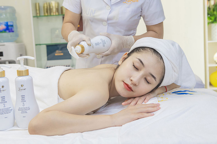bộ tắm trắng cho Spa